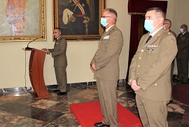 Autoridades presentes a la alocución.