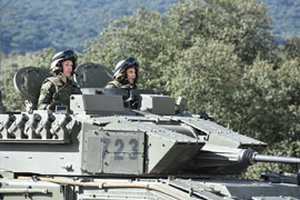 Circulando en un VCI Pizarro.