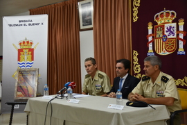 Presentación a los medios.