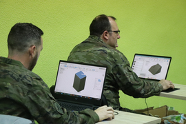 Alumnos de las jornadas 3D en clase