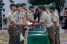 Entrega de diplomas de los cursos