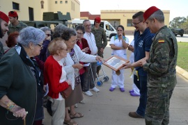 Nuestros mayores visitan el GREG 52