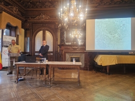 El Coronel Luis Román Sánchez Pons Junto al Doctor D. Juan José Martinena Ruiz