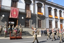 Desfile en la Plaza de Weyler de Santa Cruz de Tenerife