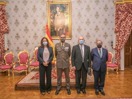 Embajadores de la Marca en el salón del Trono