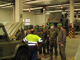 El jefe de la Brigada Logística visita la UST 412