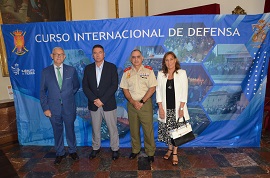 Representantes de las instituciones presentes