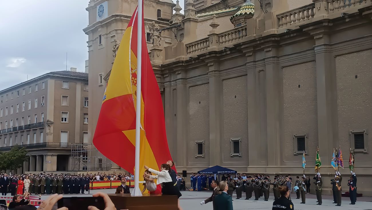 Izado de bandera