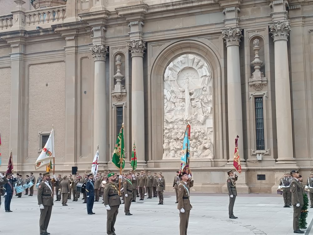 Acto a los que dieron su vida por España