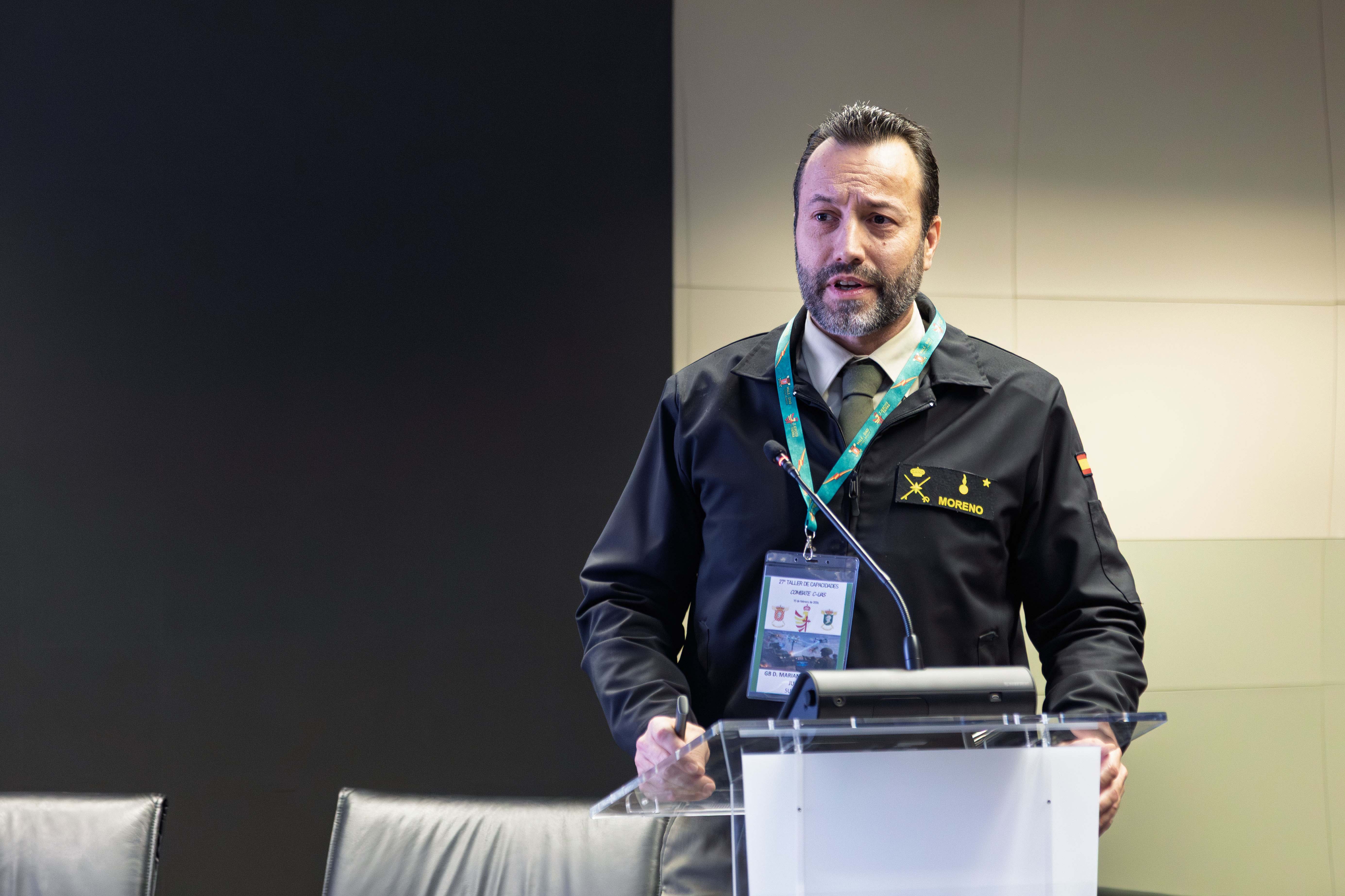 El general Mariano Moreno (GESUBSAR), en la presentación del Taller