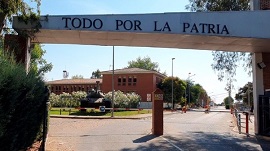 Entrada a la Base